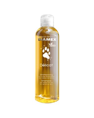 Diamex Delicat Shampoo - szampon z olejkiem z drzewa herbacianego, do wrażliwej skóry i sierści, koncentrat 1:8 - 250ml