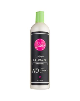 Pet Silk Hypoallergenic Conditioner - bezzapachowa odżywka do wrażliwej skóry psa i kota, z jedwabiem, koncentrat 1:16 - 473ml
