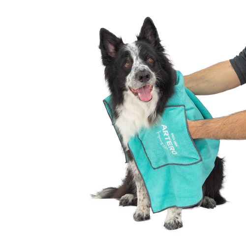Artero Zumba Towel 100x50 - ręcznik z miktofibry dla psa i kota, z kieszeniami na dłonie