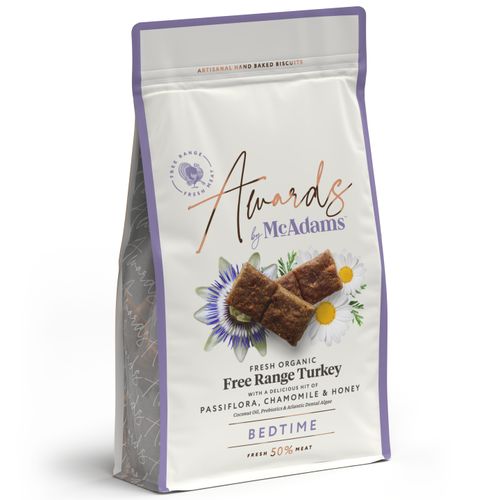 McAdams Awards Bedtime 150g - rzemieślnicze miękkie przysmaki dla psa, ekologiczny indyk, passiflora, rumianek i miód