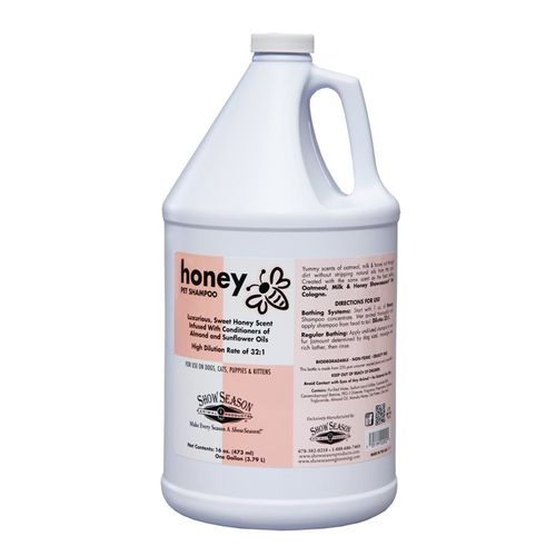 Show Season Honey Shampoo 3,8l - uniwersalny szampon do każdego typu szaty psa i kota, z miodem, koncentrat 1:16
