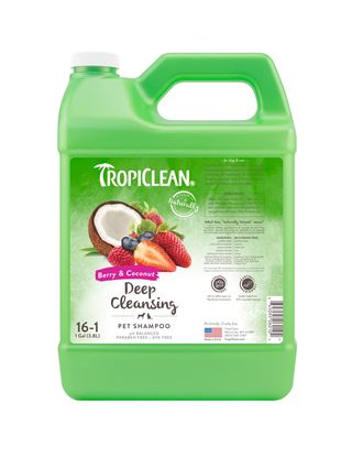 Tropiclean Deep Cleansing Berry & Coconut Pet Shampoo - szampon dogłębnie oczyszczający dla psa i kota - 3,8L